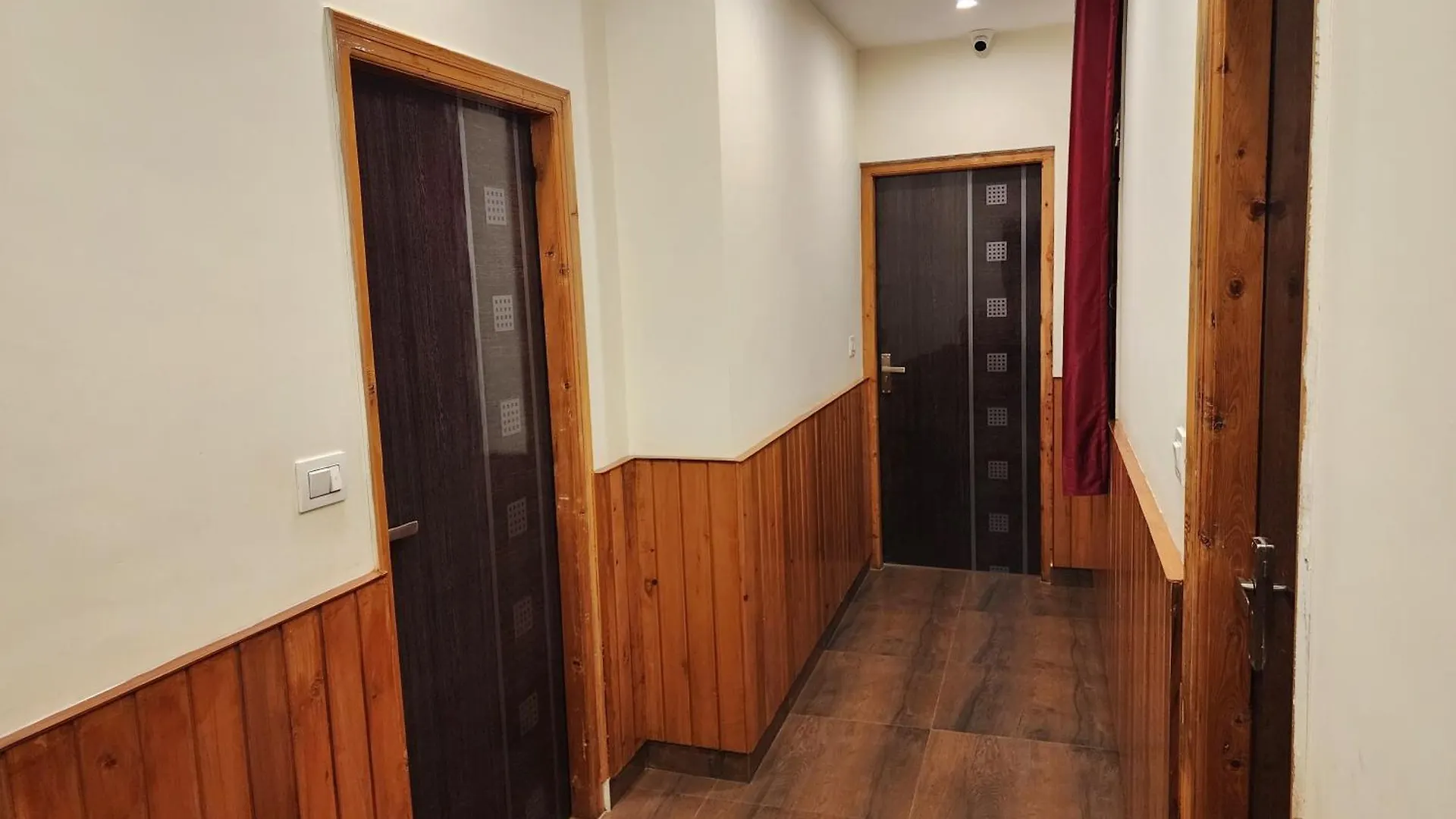 Royal Cedar B&B Simla Bed & Breakfast