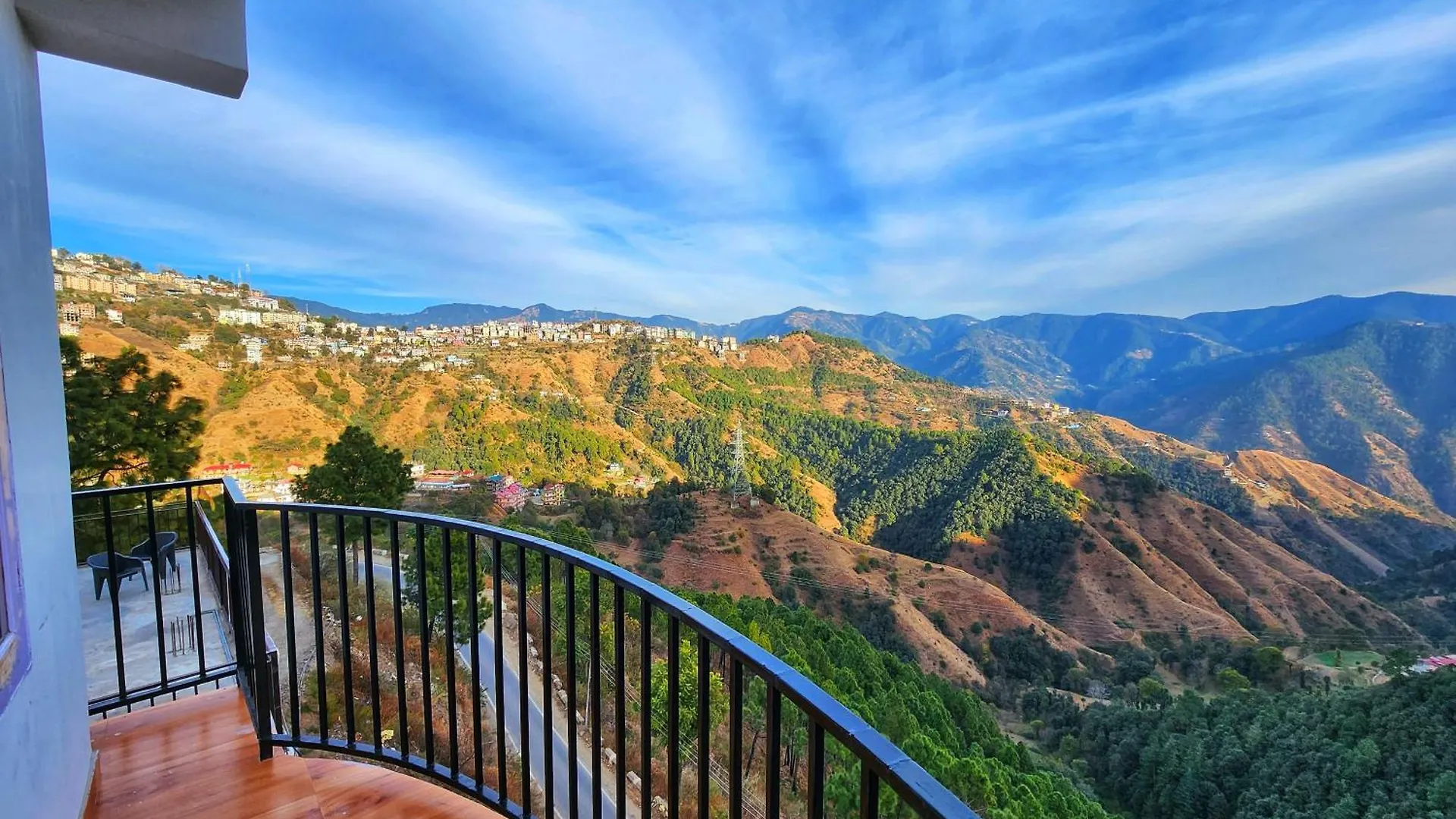 Royal Cedar B&B Simla 0*, Shimla