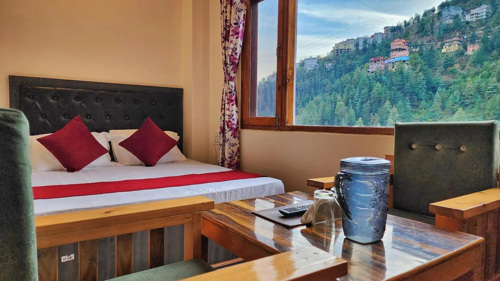 Royal Cedar B&B Simla India