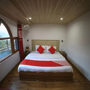 Oyo 16801 Paradise Regency Shimla